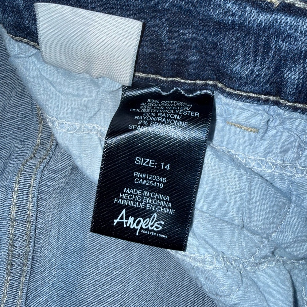 Angels Distressed Capri Jeans - Picture 2 of 2